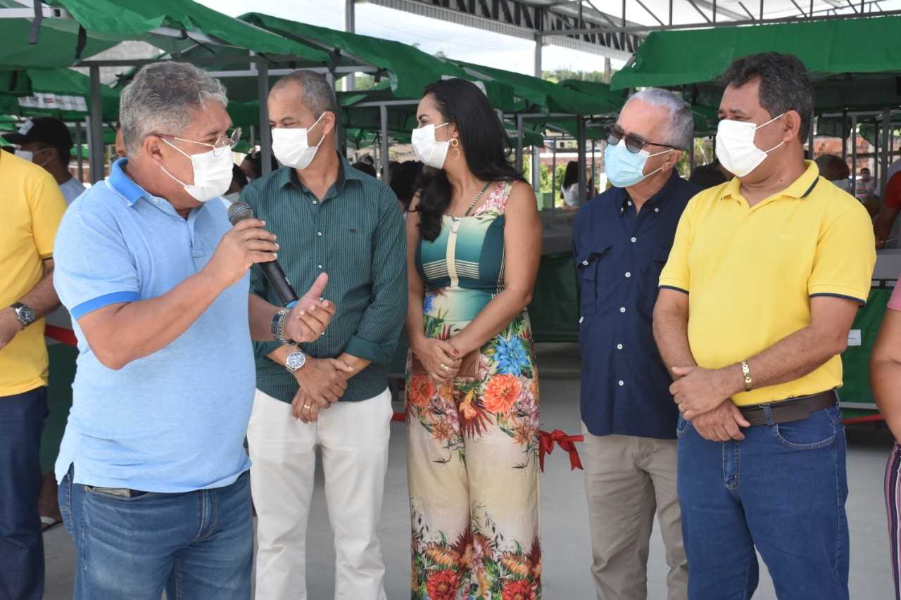Camacã: Prefeitura entrega a nova feira livre de São João do Panelinha
